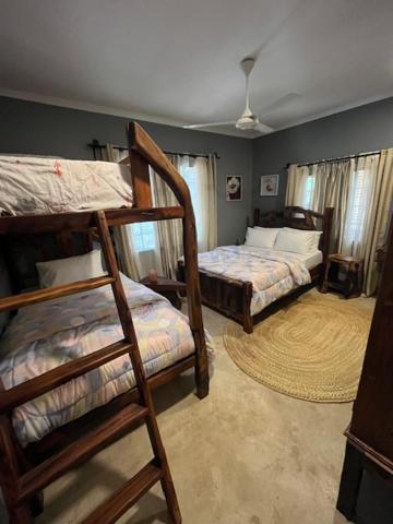 Moshi Urban Hostel And Backpackers Extérieur photo